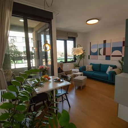 Gardos Bauhaus Apartment