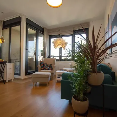 Gardos Bauhaus *
